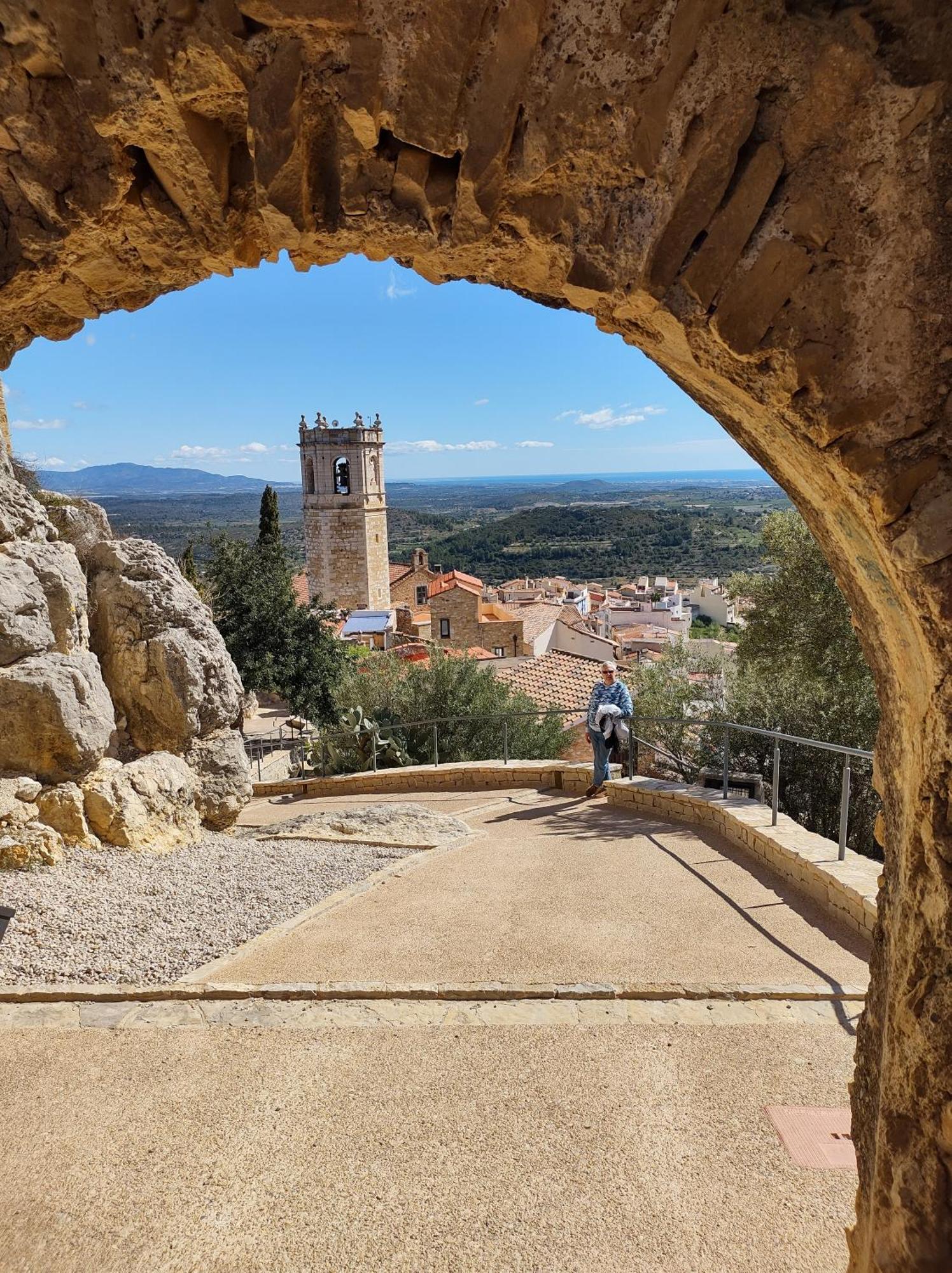Tranquil And Spacious Townhouse In Historical And Picturesque Cervera Del Maestre מראה חיצוני תמונה