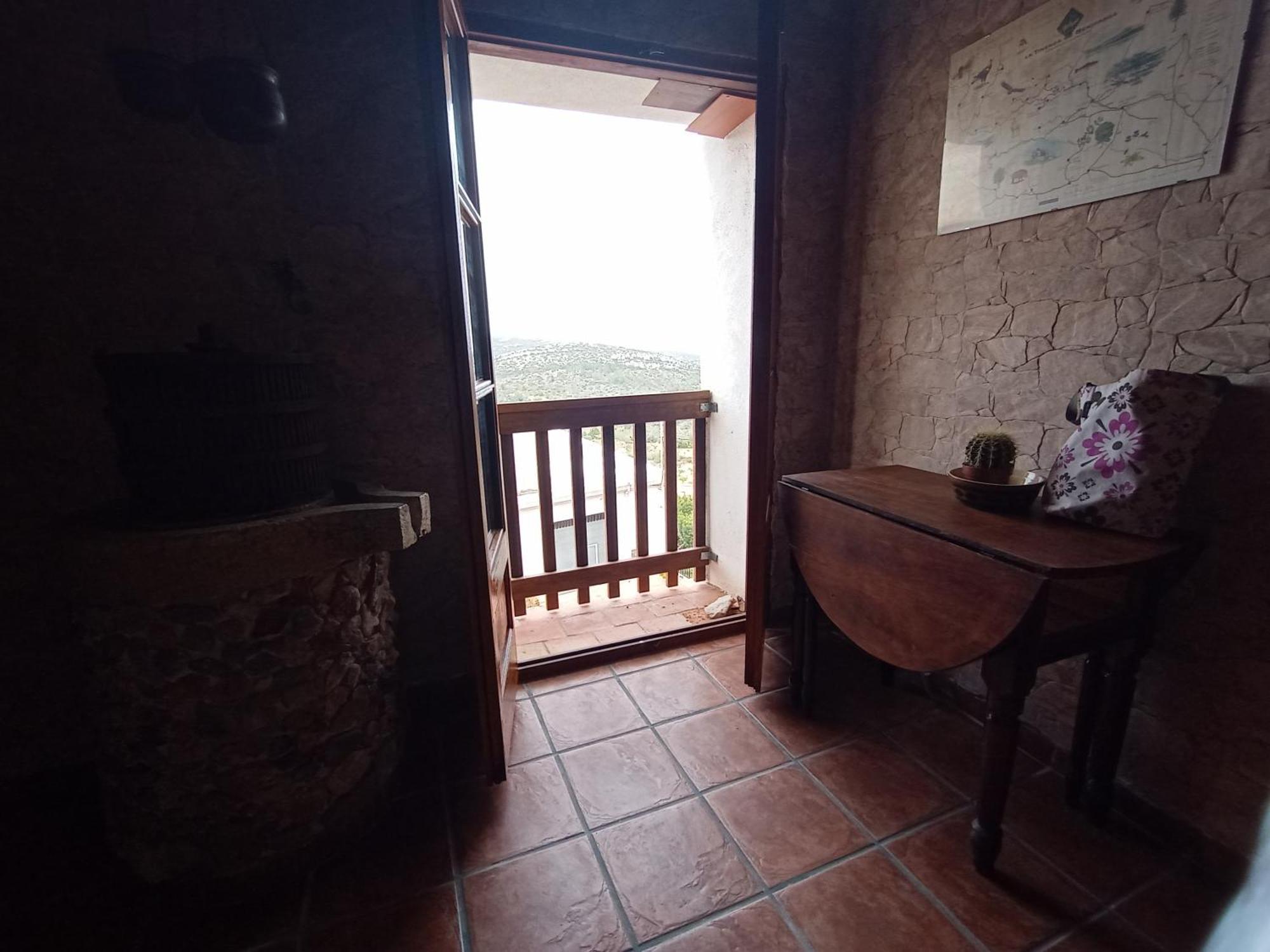 Tranquil And Spacious Townhouse In Historical And Picturesque Cervera Del Maestre מראה חיצוני תמונה