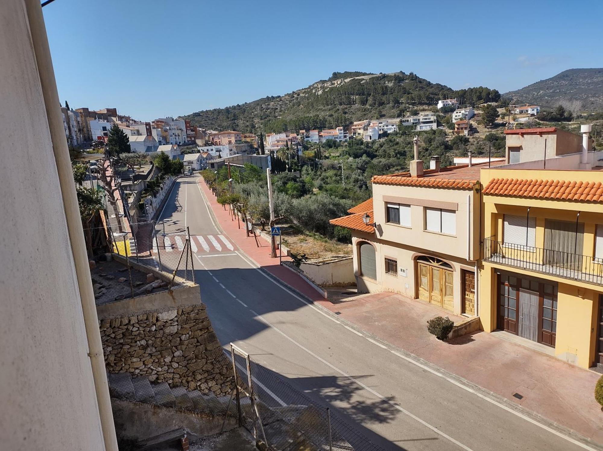 Tranquil And Spacious Townhouse In Historical And Picturesque Cervera Del Maestre מראה חיצוני תמונה