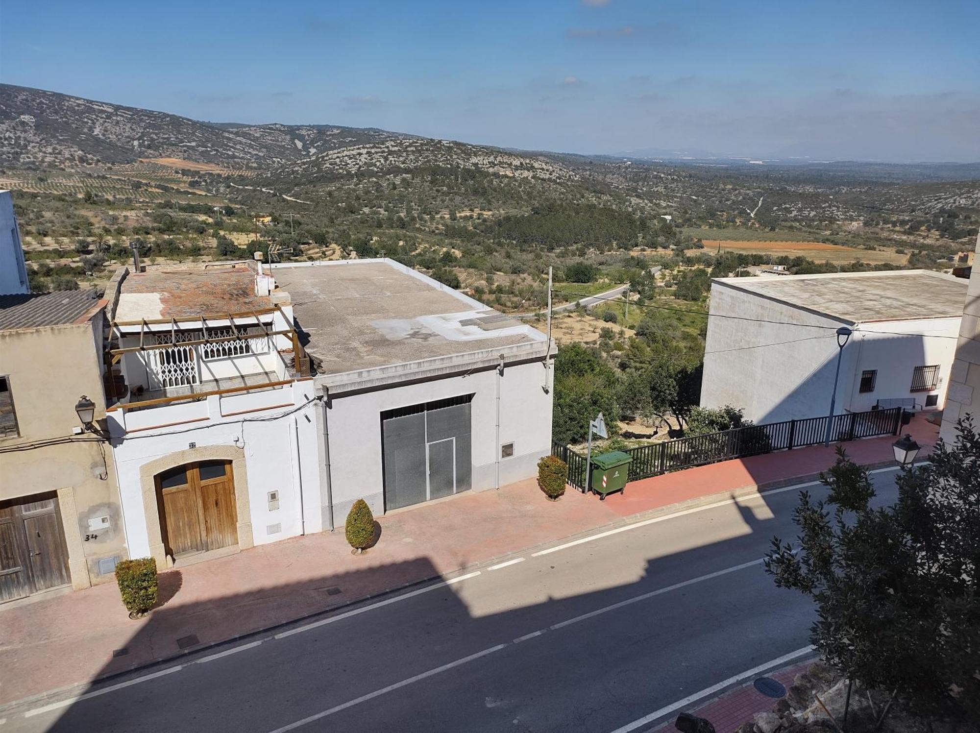 Tranquil And Spacious Townhouse In Historical And Picturesque Cervera Del Maestre מראה חיצוני תמונה