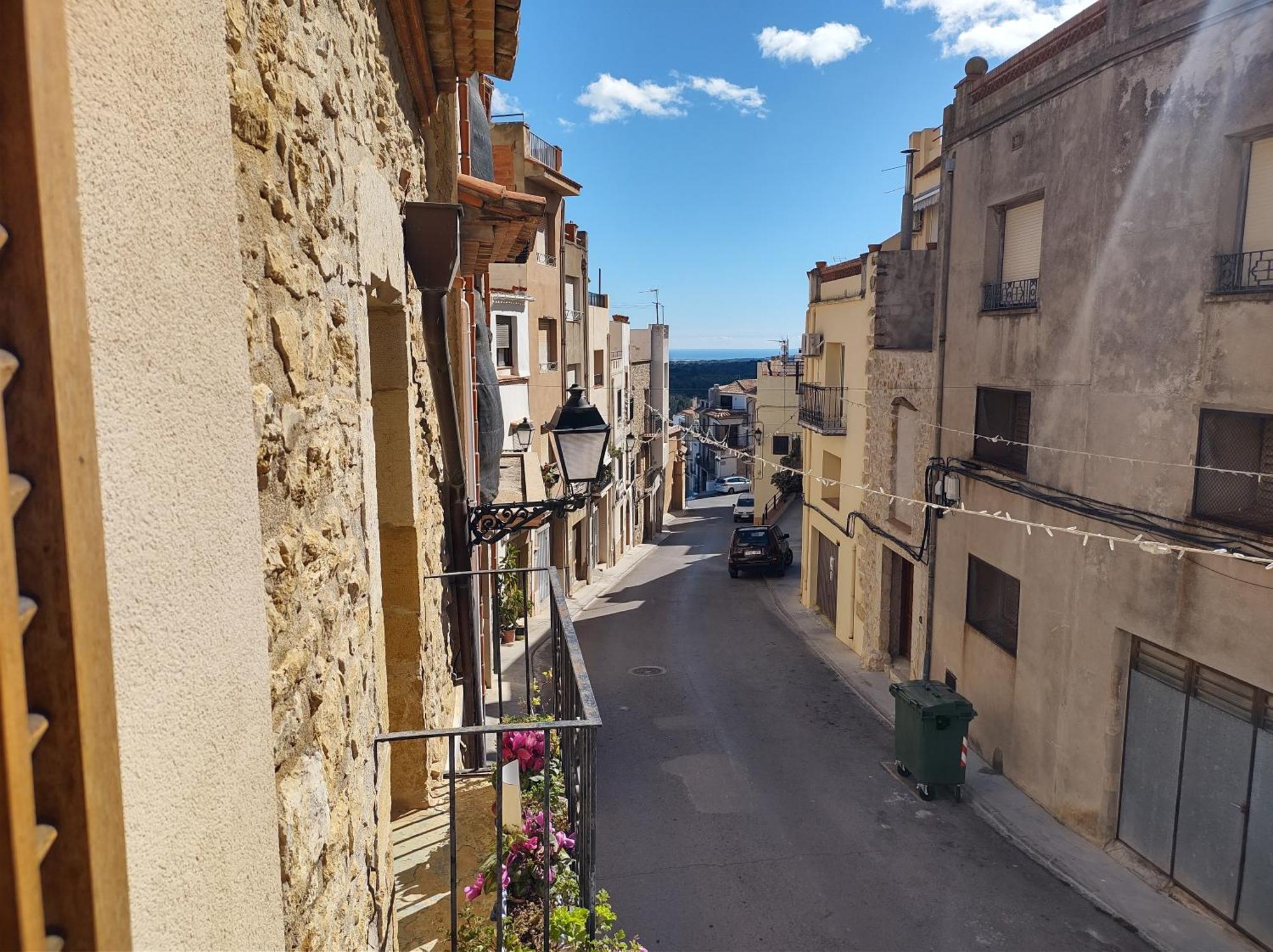 Tranquil And Spacious Townhouse In Historical And Picturesque Cervera Del Maestre מראה חיצוני תמונה